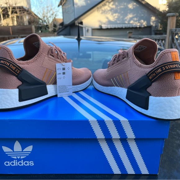 Adidas X Parley NMD R1 V2 - Picture 5 of 10